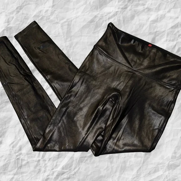 Spanx‎ Faux Black Leather Leggings Size Small - Picture 3 of 10